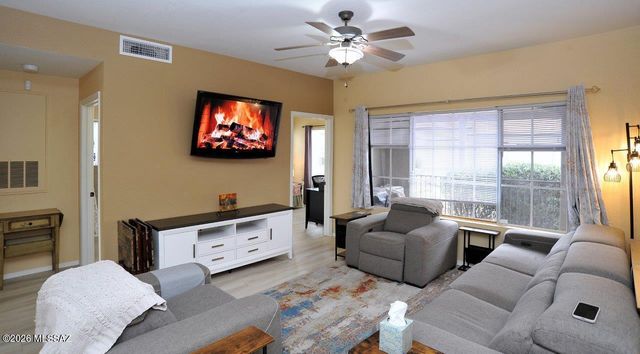 1500 E Pusch Wilderness Dr Unit 8104, Tucson, AZ 85737