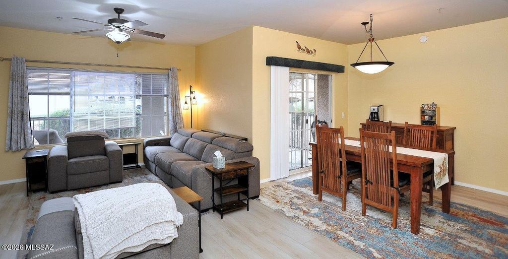 Image 11 of property listing at 1500 E Pusch Wilderness Dr Unit 8104, Tucson, AZ 85737