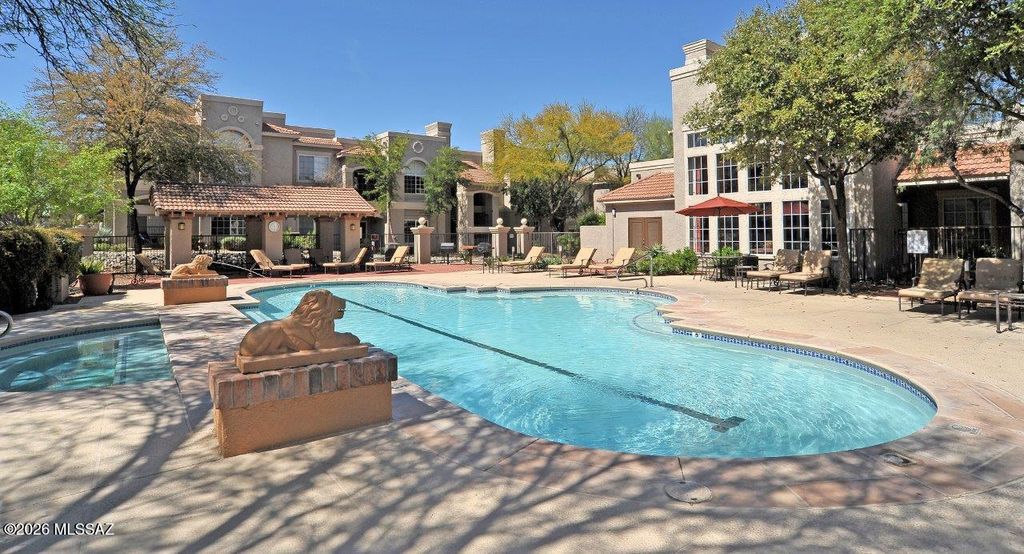 Image 39 of property listing at 1500 E Pusch Wilderness Dr Unit 8104, Tucson, AZ 85737