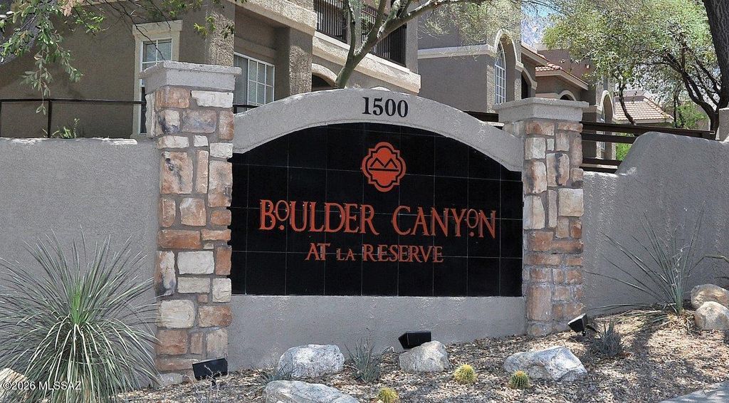 Image 44 of property listing at 1500 E Pusch Wilderness Dr Unit 8104, Tucson, AZ 85737