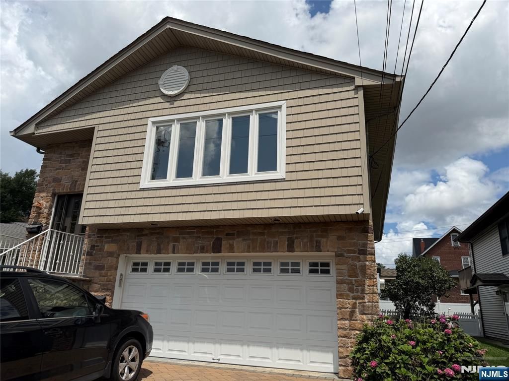 87 McKinley Avenue, Lodi, NJ 07644