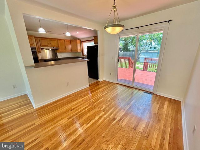 986 SHERBROOK CIR, Somerdale, NJ 08083