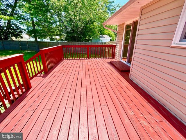 986 SHERBROOK CIR, Somerdale, NJ 08083