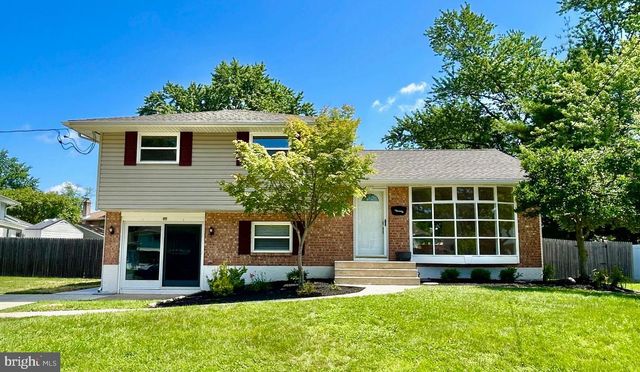 986 SHERBROOK CIR, Somerdale, NJ 08083