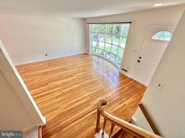 986 SHERBROOK CIR, Somerdale, NJ 08083