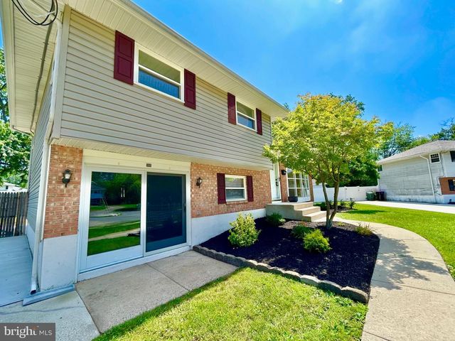 986 SHERBROOK CIR, Somerdale, NJ 08083