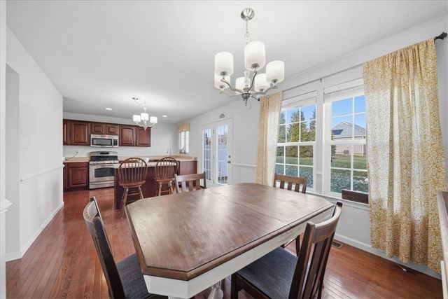 157 Kensington Dr, Ohio Twp, PA 15237