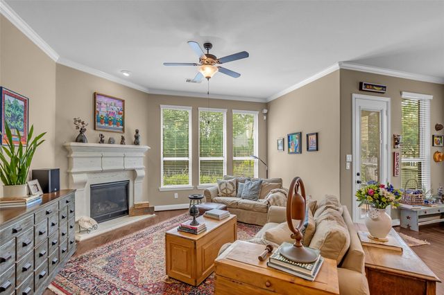 43 Hearthshire Circle Circle, The Woodlands, TX 77354