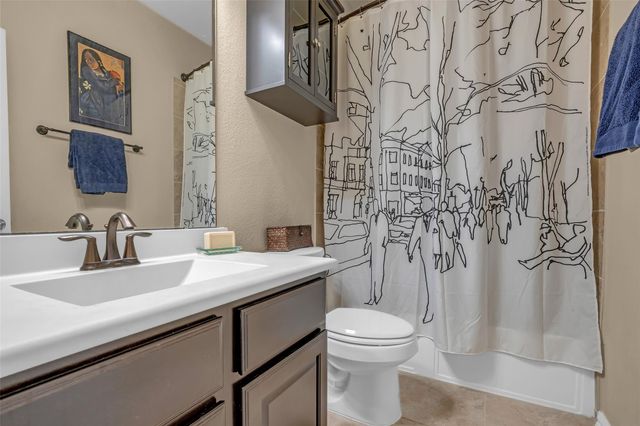43 Hearthshire Circle Circle, The Woodlands, TX 77354