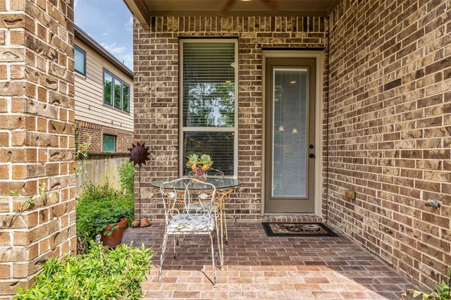 43 Hearthshire Circle Circle, The Woodlands, TX 77354