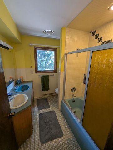 1015 MARICOPA DRIVE, Oshkosh, WI 54904