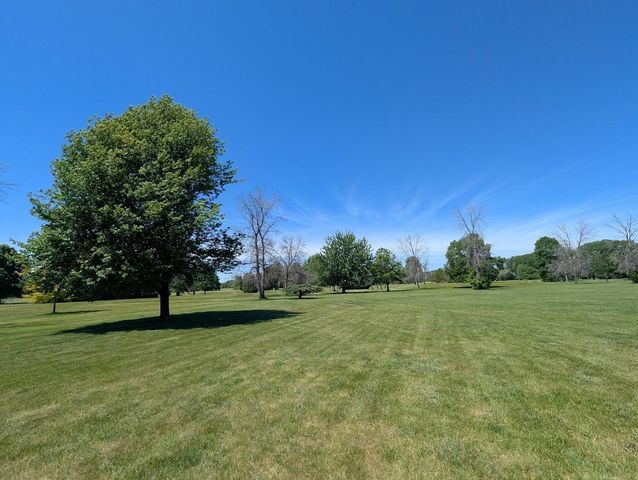 1015 MARICOPA DRIVE, Oshkosh, WI 54904