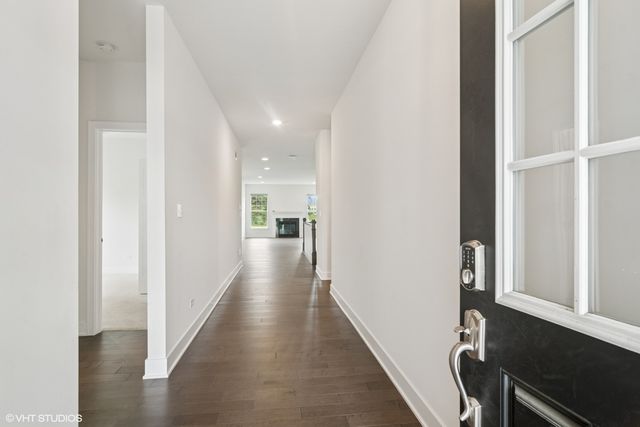 23068 N Pinehurst Drive, Kildeer, IL 60047