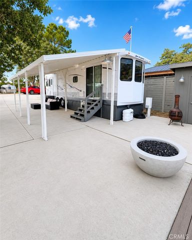 2296 Big Bear Lane, Paso Robles, CA 93446