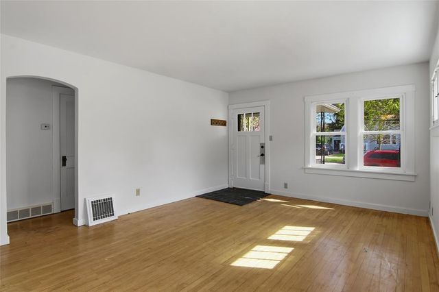1534 Badger Avenue, Eau Claire, WI 54701