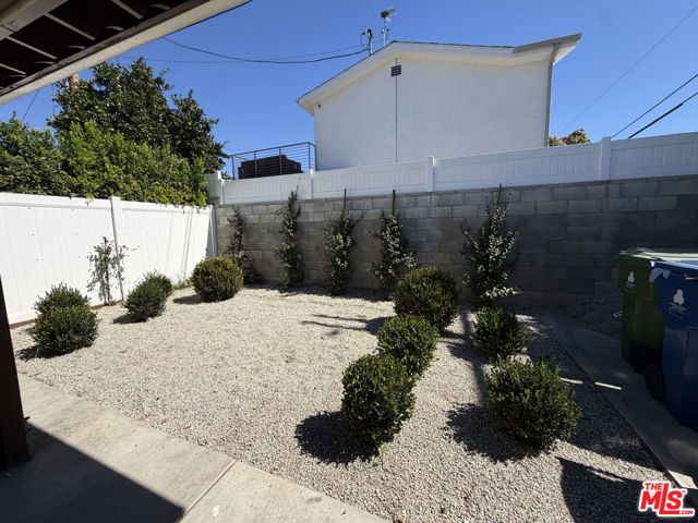 7038 Alcove Avenue, North Hollywood (los Angeles), CA 91605