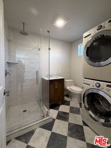 7038 Alcove Avenue, North Hollywood (los Angeles), CA 91605