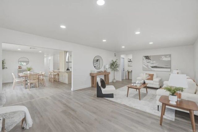 8034 skyline dr, San Diego, CA 92114