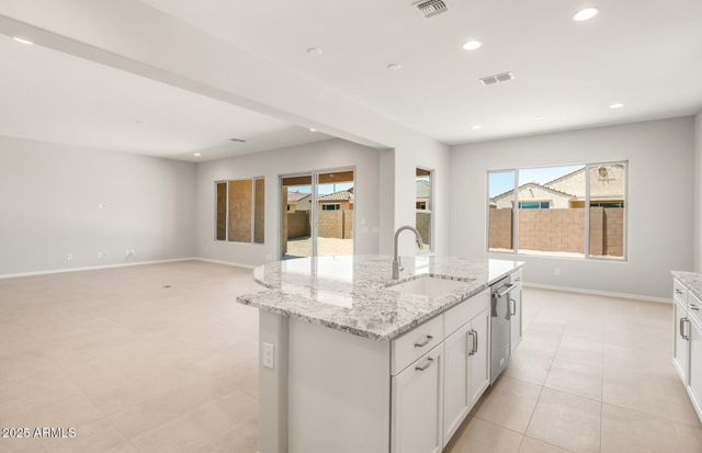 7836 W Mockingbird Way, Florence, AZ 85132