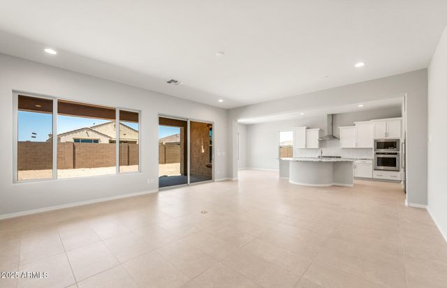 7836 W Mockingbird Way, Florence, AZ 85132