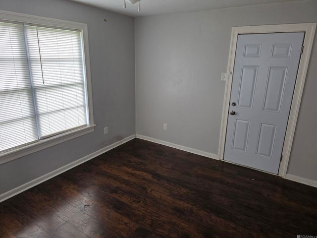 3541 Wayne Dr, Baton Rouge, LA 70805