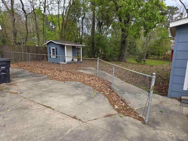 3541 Wayne Dr, Baton Rouge, LA 70805
