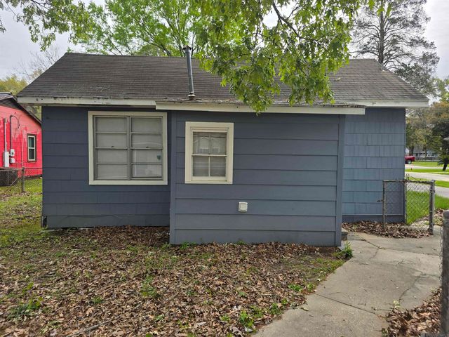 3541 Wayne Dr, Baton Rouge, LA 70805