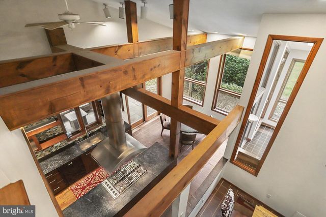 524 SAW MILL RD, Mechanicsburg, PA 17055