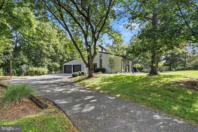 524 SAW MILL RD, Mechanicsburg, PA 17055