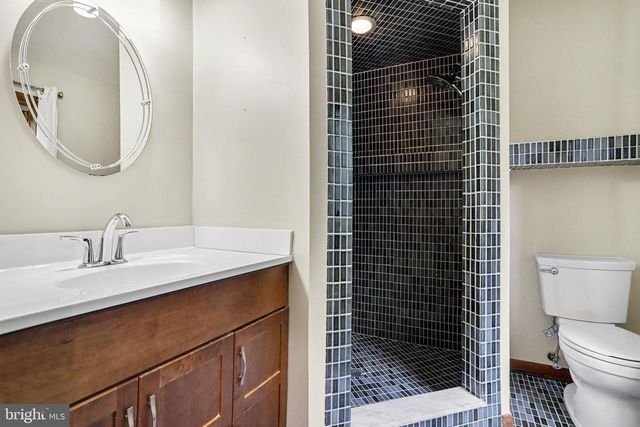 524 SAW MILL RD, Mechanicsburg, PA 17055