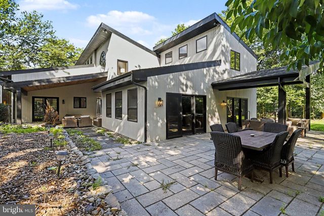 524 SAW MILL RD, Mechanicsburg, PA 17055