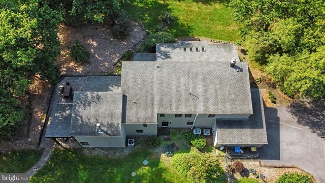 524 SAW MILL RD, Mechanicsburg, PA 17055