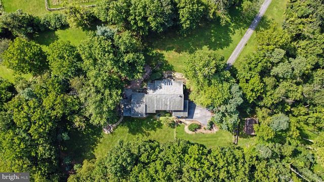 524 SAW MILL RD, Mechanicsburg, PA 17055