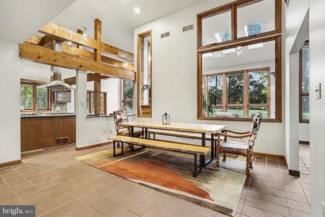 524 SAW MILL RD, Mechanicsburg, PA 17055