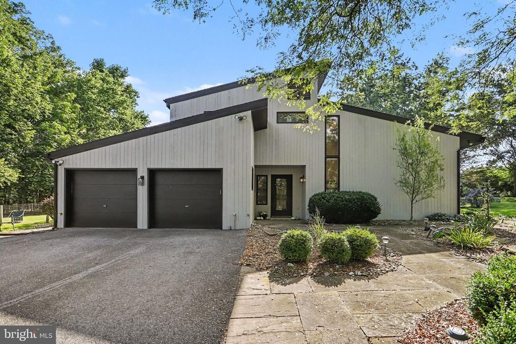 524 SAW MILL RD, Mechanicsburg, PA 17055