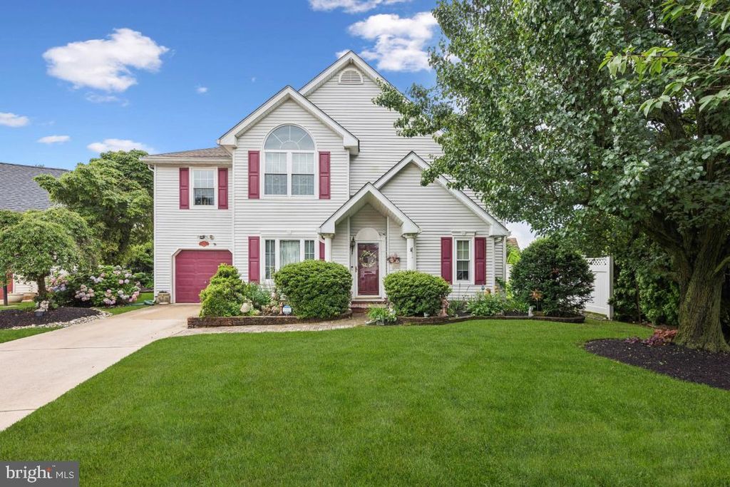 505 DOVER CIR, Glassboro, NJ 08028