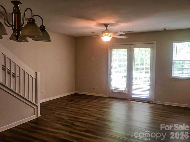 3139 Falling Rock Court, Charlotte, NC 28213