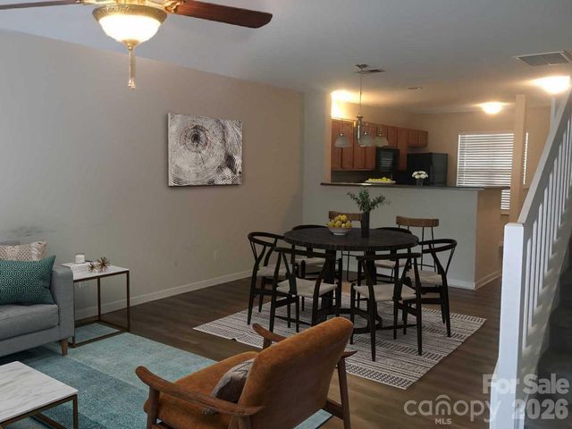 3139 Falling Rock Court, Charlotte, NC 28213