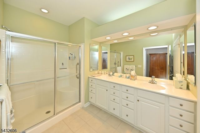 5206 Warrens Way 5206, Wanaque Boro, NJ 07465