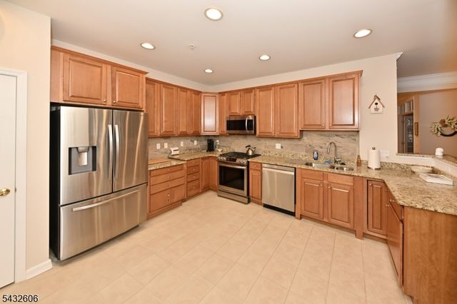 5206 Warrens Way 5206, Wanaque Boro, NJ 07465