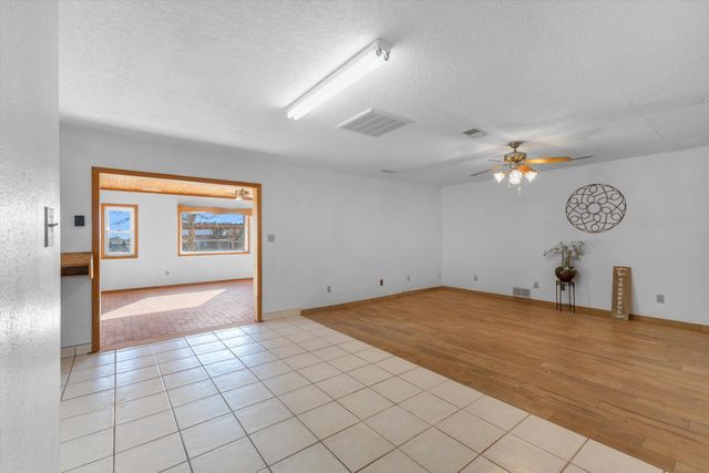 3100 14th Avenue SE, Rio Rancho, NM 87124