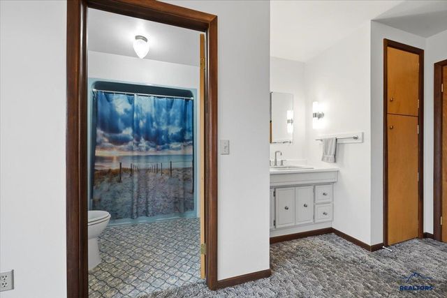 213 E RYAN ST, Sundance, WY 82719