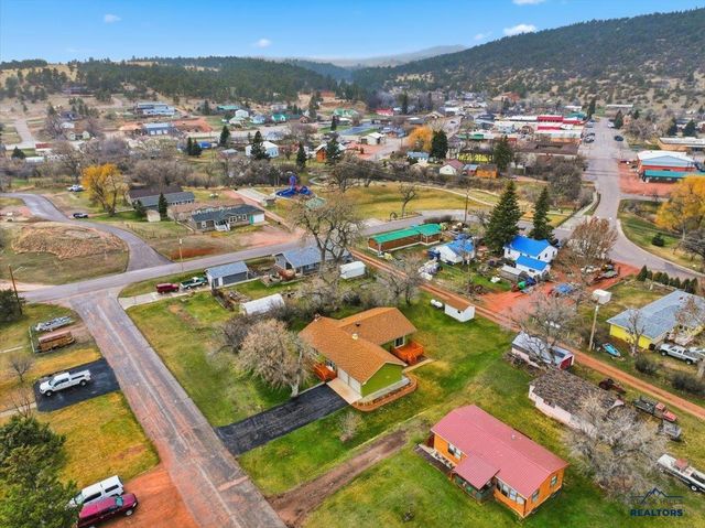 213 E RYAN ST, Sundance, WY 82719