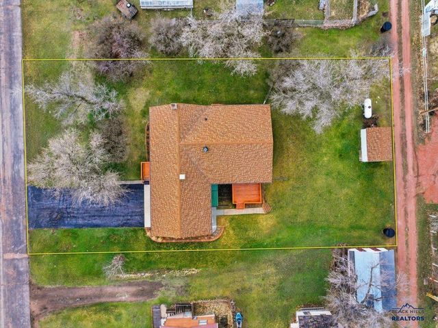 213 E RYAN ST, Sundance, WY 82719