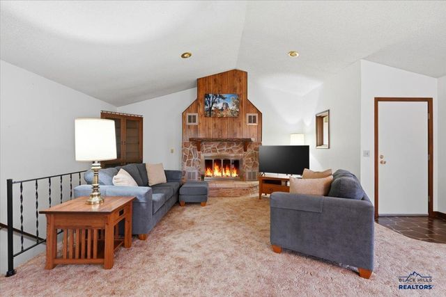 213 E RYAN ST, Sundance, WY 82719