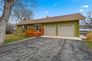213 E RYAN ST, Sundance, WY 82719