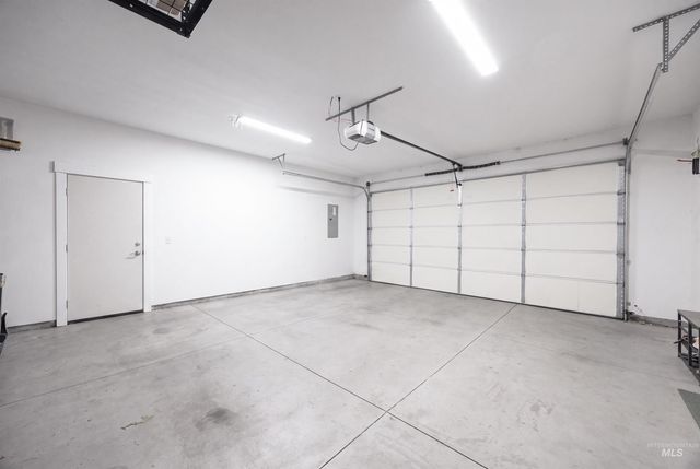 3555 S Caddis Way, Boise, ID 83716