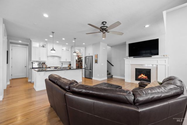 3555 S Caddis Way, Boise, ID 83716
