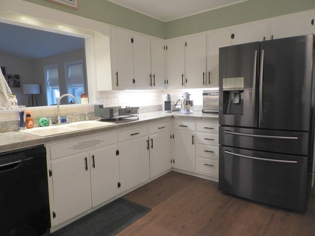 37 Ashline Drive, Champlain, NY 12919