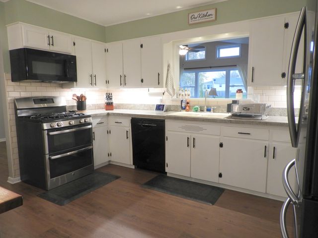 37 Ashline Drive, Champlain, NY 12919